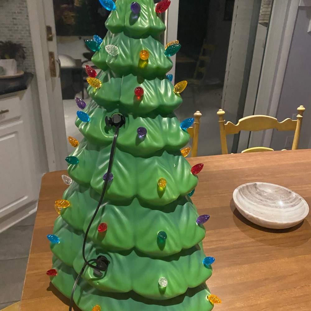 Plastic Blow Mold Lighted Christmas Tree 27” - Picture 6 of 10